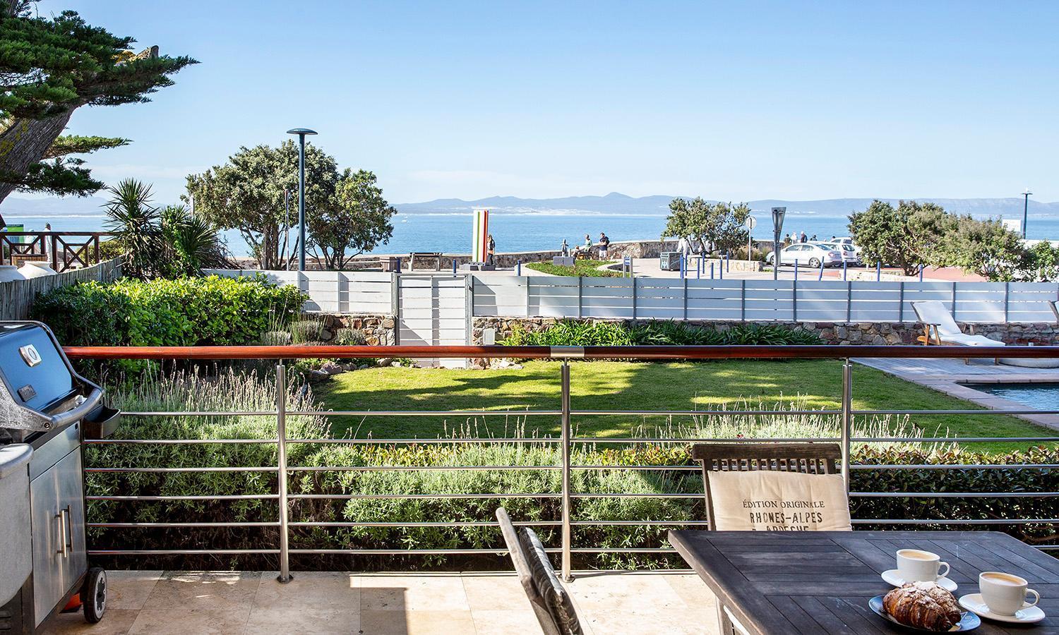 74 On Marine Apartment Hermanus Exterior foto