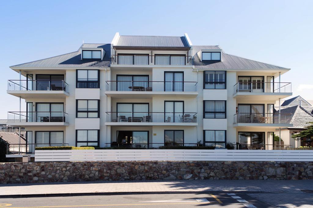 74 On Marine Apartment Hermanus Cameră foto