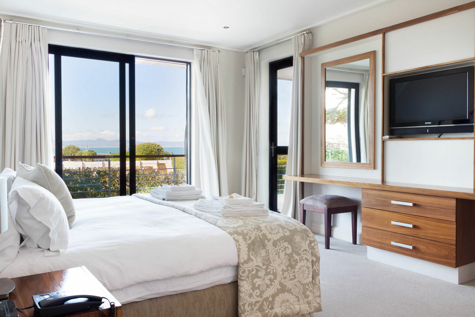 74 On Marine Apartment Hermanus Exterior foto